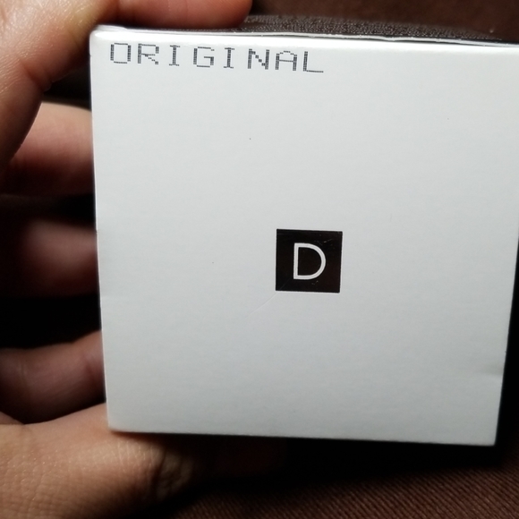 Dermablend Setting Powder - Picture 4 of 5